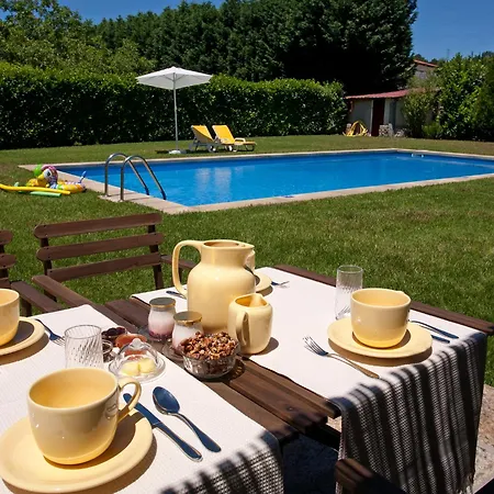 Farma Quinta Do Casal De S. Miguel De Soutelo Vila Verde (Braga)